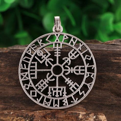 Norse pagan amulets